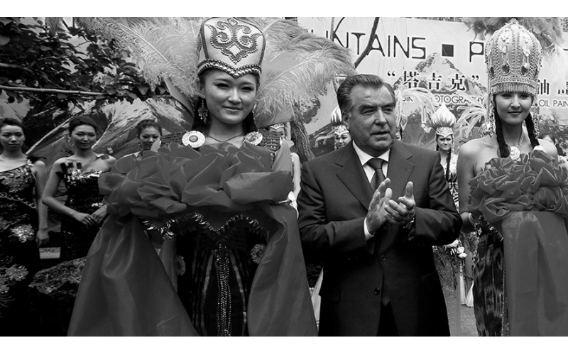塔吉克斯坦總統埃莫馬利·拉赫蒙